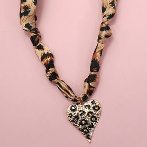 Leopard Print Handmade Scarf Necklace (5111)
